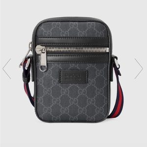 ORIGINAL - Gucci men’s messenger bag.
